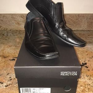 Men’s Shoes (10.5)